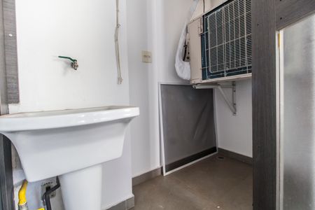 Apartamento à venda com 62m², 1 quarto e 1 vaga Apartamento à venda com 62m², 1 quarto e 1 vagaÁrea de Serviço