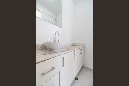 Apartamento à venda com 62m², 1 quarto e 1 vaga Apartamento à venda com 62m², 1 quarto e 1 vagaBanheiro da Suíte