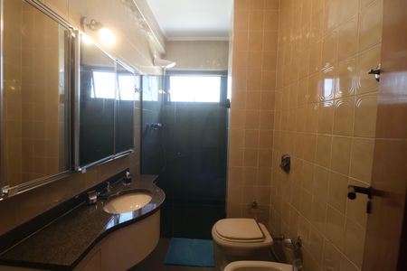 Apartamento para alugar com 175m², 3 quartos e 2 vagasBanheiro Social