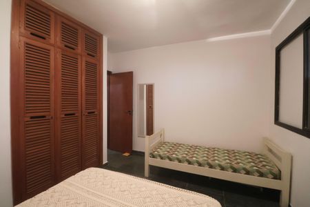 Apartamento para alugar com 175m², 3 quartos e 2 vagasQuarto 2