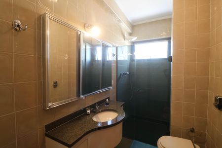 Apartamento para alugar com 175m², 3 quartos e 2 vagasBanheiro Social
