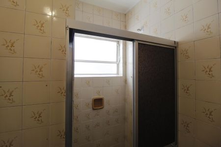 Apartamento à venda com 42m², 1 quarto e sem vagaBanheiro da Suíte 1