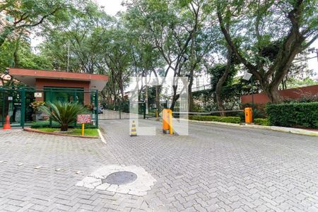 Apartamento para alugar com 117m², 4 quartos e 2 vagasPortaria