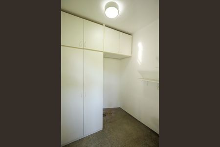 Apartamento para alugar com 117m², 4 quartos e 2 vagasQuarto de Serviço