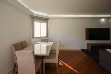 Apartamento para alugar com 117m², 4 quartos e 2 vagasSala de jantar