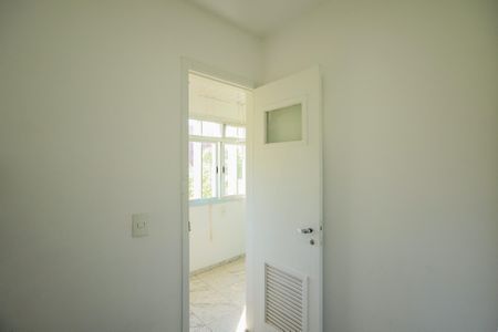 Apartamento para alugar com 117m², 4 quartos e 2 vagasQuarto de Serviço