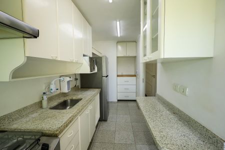 Apartamento para alugar com 117m², 4 quartos e 2 vagasCozinha