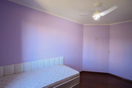 Apartamento para alugar com 117m², 4 quartos e 2 vagasQuarto 3