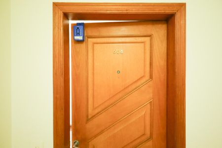 Apartamento para alugar com 117m², 4 quartos e 2 vagasLockbox