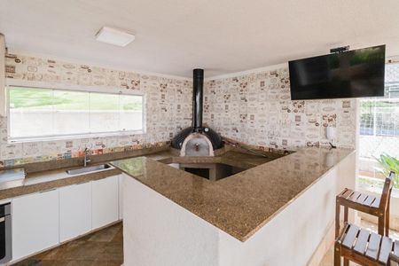 Apartamento para alugar com 60m², 2 quartos e 1 vaga Apartamento para alugar com 60m², 2 quartos e 1 vagaÁrea comum - Churrasqueira