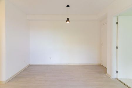 Sala  de apartamento para alugar com 2 quartos, 60m² em Jardim das Vertentes, São Paulo