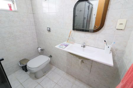 Banheiro de casa à venda com 2 quartos, 100m² em Jardim das Flores, Osasco