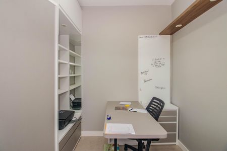 Apartamento à venda com 83m², 2 quartos e sem vagaÁrea de Serviço