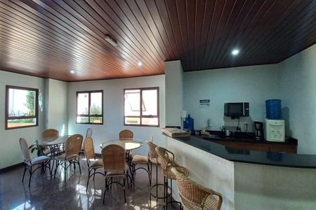 Apartamento para alugar com 50m², 1 quarto e 1 vaga Apartamento para alugar com 50m², 1 quarto e 1 vagaÁrea comum - Salão de festas