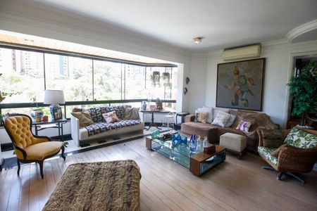 Sala de apartamento para alugar com 3 quartos, 225m² em Vila Andrade, São Paulo
