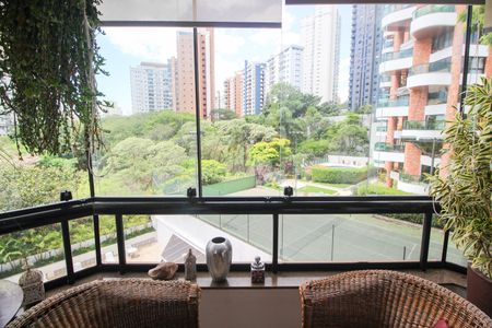 Apartamento para alugar com 225m², 3 quartos e 4 vagasVaranda da Suíte 1