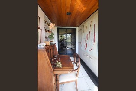 Apartamento para alugar com 225m², 3 quartos e 4 vagasSala