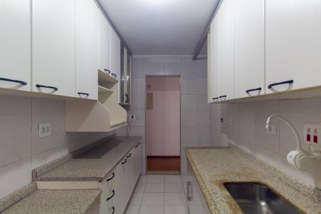 Apartamento à venda com 70m², 2 quartos e 1 vaga Apartamento à venda com 70m², 2 quartos e 1 vagaCozinha
