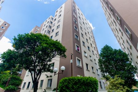 Apartamento à venda com 70m², 2 quartos e 1 vaga Apartamento à venda com 70m², 2 quartos e 1 vagaFachada