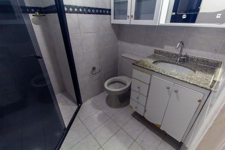 Apartamento à venda com 70m², 2 quartos e 1 vaga Apartamento à venda com 70m², 2 quartos e 1 vagaBanheiro Social