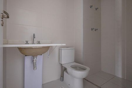 Banheiro de kitnet/studio à venda com 1 quarto, 27m² em Pompeia, São Paulo