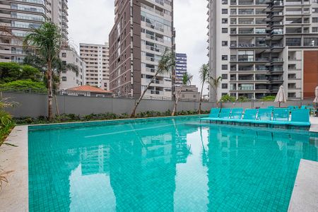 Studio à venda com 27m², 1 quarto e sem vaga Studio à venda com 27m², 1 quarto e sem vagaPiscina