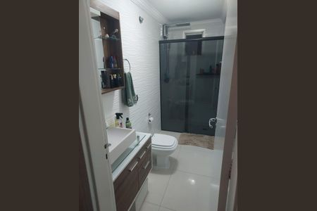 Apartamento para alugar com 100m², 4 quartos e 1 vaga Apartamento para alugar com 100m², 4 quartos e 1 vagaBanheiro