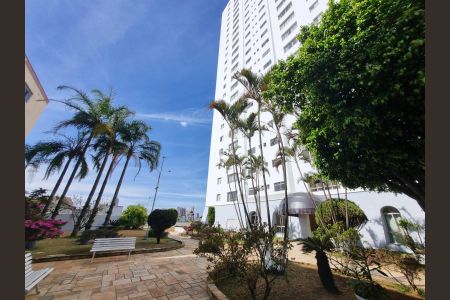 Apartamento para alugar com 100m², 4 quartos e 1 vaga Apartamento para alugar com 100m², 4 quartos e 1 vagaVista
