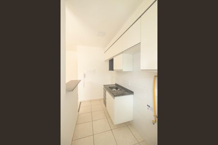 Apartamento para alugar com 100m², 3 quartos e 1 vaga Apartamento para alugar com 100m², 3 quartos e 1 vagaCozinha e Área de Serviço