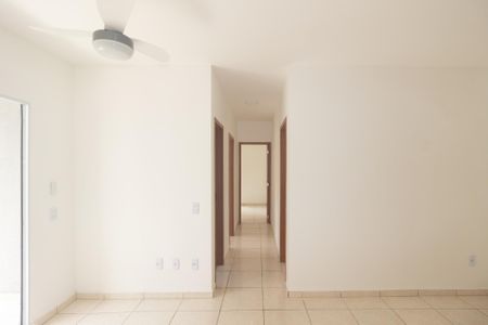 Sala de apartamento para alugar com 3 quartos, 100m² em Campo Grande, Rio de Janeiro