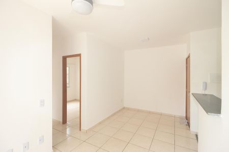 Sala de apartamento para alugar com 3 quartos, 100m² em Campo Grande, Rio de Janeiro