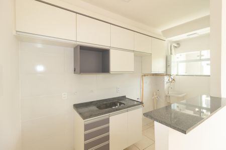 Apartamento para alugar com 100m², 3 quartos e 1 vaga Apartamento para alugar com 100m², 3 quartos e 1 vagaCozinha e Área de Serviço