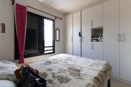 Apartamento à venda com 72m², 3 quartos e 2 vagas Apartamento à venda com 72m², 3 quartos e 2 vagasSuíte