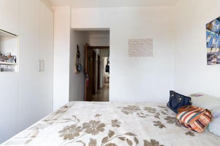 Apartamento à venda com 72m², 3 quartos e 2 vagas Apartamento à venda com 72m², 3 quartos e 2 vagasSuíte