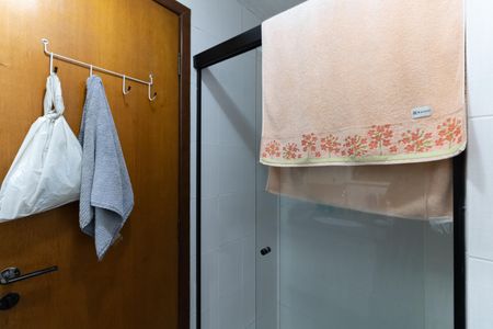 Apartamento à venda com 72m², 3 quartos e 2 vagas Apartamento à venda com 72m², 3 quartos e 2 vagasBanheiro da Suíte