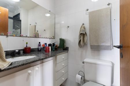 Apartamento à venda com 72m², 3 quartos e 2 vagas Apartamento à venda com 72m², 3 quartos e 2 vagasBanheiro Social