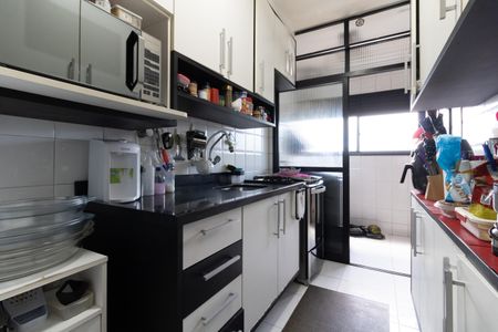 Apartamento à venda com 72m², 3 quartos e 2 vagas Apartamento à venda com 72m², 3 quartos e 2 vagasCozinha