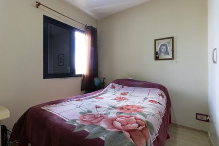 Apartamento à venda com 72m², 3 quartos e 2 vagas Apartamento à venda com 72m², 3 quartos e 2 vagasQuarto 3