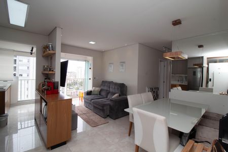 Sala de apartamento para alugar com 2 quartos, 59m² em Vila Galvão, Guarulhos