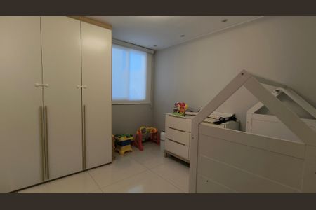 Apartamento à venda com 113m², 3 quartos e 2 vagasQuarto 2