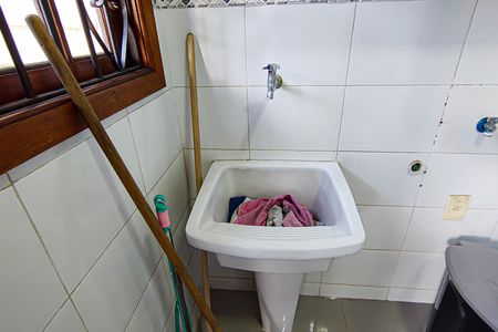 Casa à venda com 150m², 3 quartos e 1 vagacozinha e area de serviço