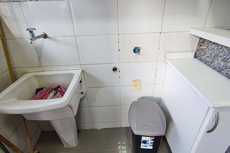 Casa à venda com 150m², 3 quartos e 1 vagacozinha e area de serviço