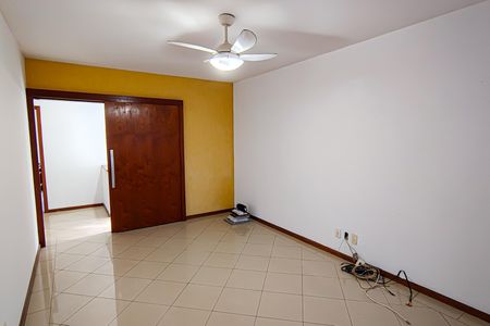 sala de casa à venda com 3 quartos, 150m² em Anil, Rio de Janeiro