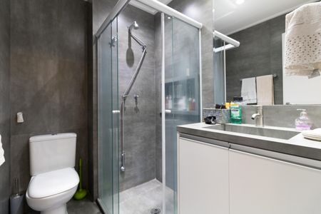 Apartamento à venda com 65m², 1 quarto e 1 vaga Apartamento à venda com 65m², 1 quarto e 1 vagaBanheiro da Suíte