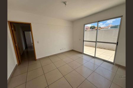 Apartamento à venda com 2 quartos, 55m² em Renascença, Belo Horizonte