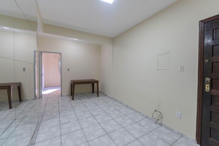 Apartamento para alugar com 67m², 1 quarto e sem vagaSala