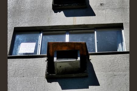 Apartamento à venda com 58m², 2 quartos e 1 vaga Apartamento à venda com 58m², 2 quartos e 1 vagaPlaca