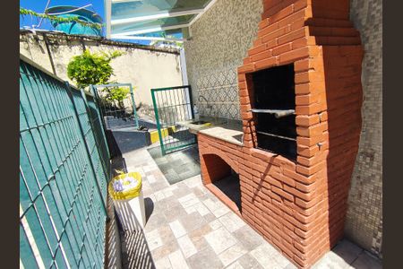 Apartamento à venda com 58m², 2 quartos e 1 vaga Apartamento à venda com 58m², 2 quartos e 1 vagaÁrea comum - Churrasqueira