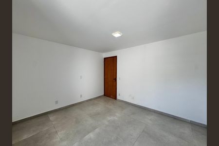 Casa de condomínio à venda com 88m², 3 quartos e 1 vagaSuíte