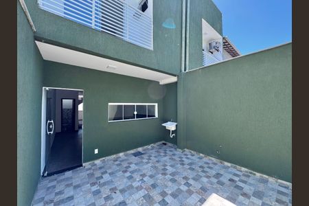 Casa de condomínio à venda com 88m², 3 quartos e 1 vagaÁrea de Serviço